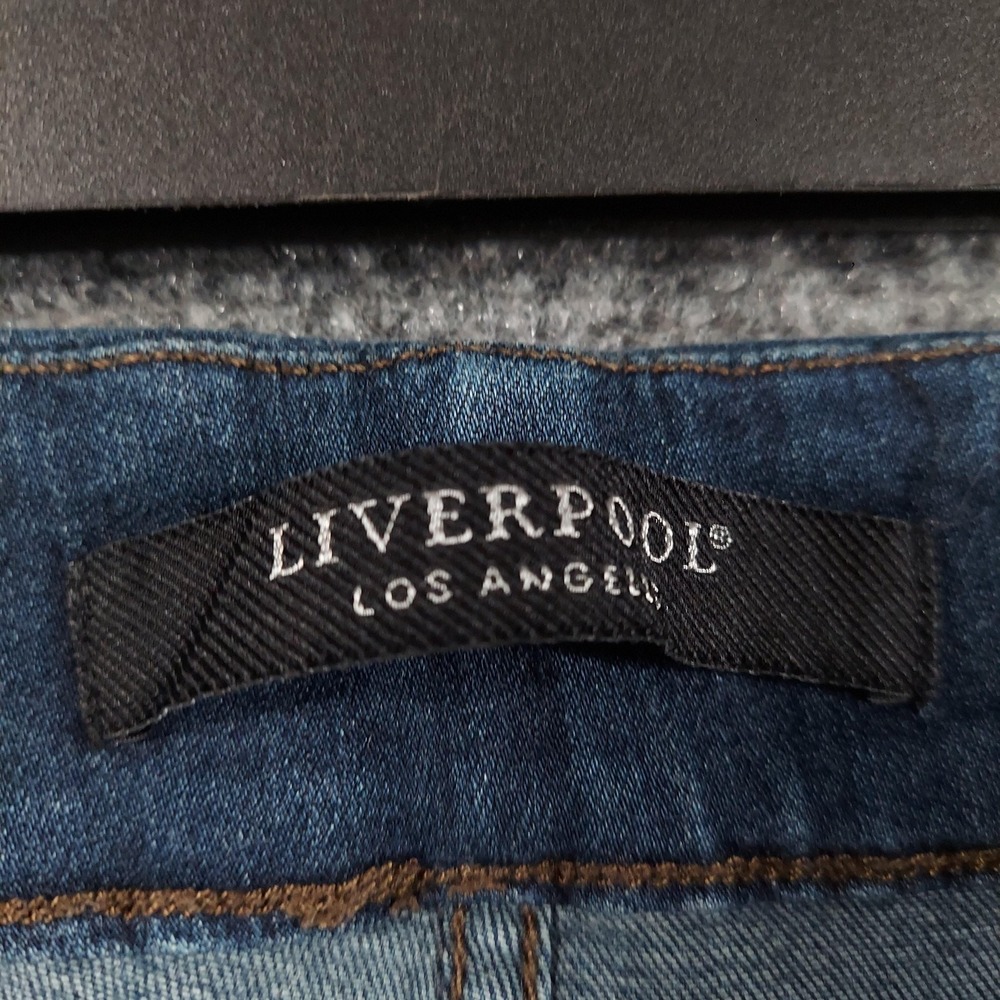 Liverpool The Crop Jeans Womens 20W Plus Blue Medium Wash Elastic Waist Pull On - Picture 4 of 12